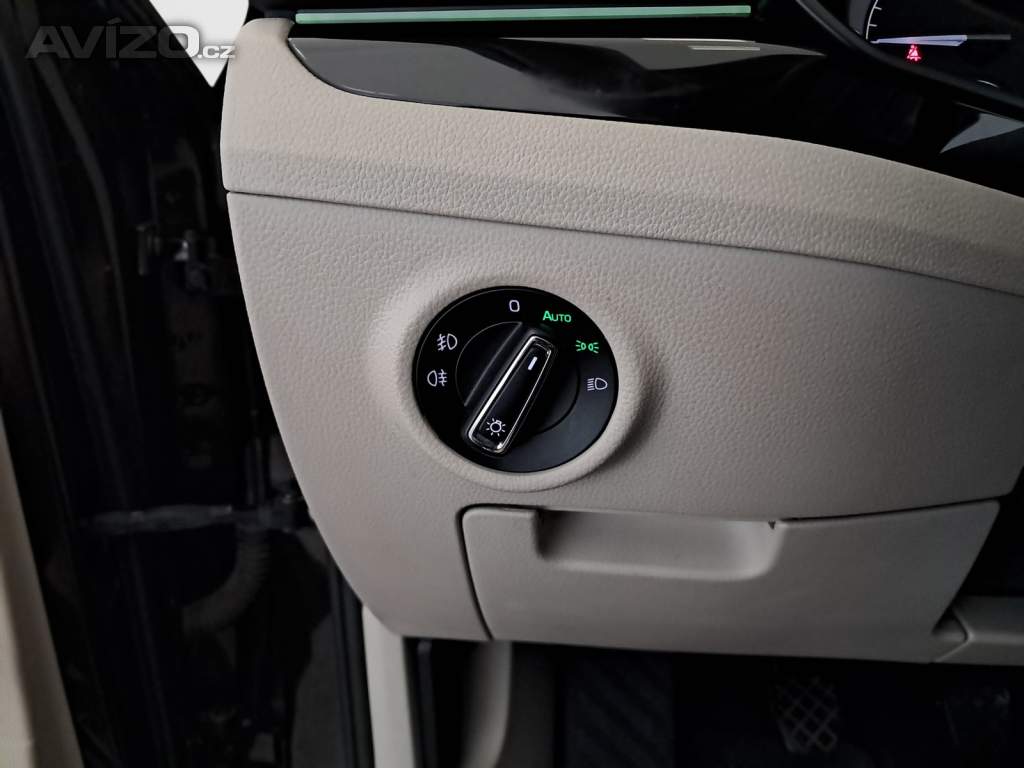 Foto inzerátu Skoda Superb 2.0 TDI 4x4