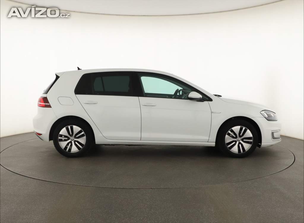 Foto inzerátu VW e-Golf 20.5 kWh - 25 Ah