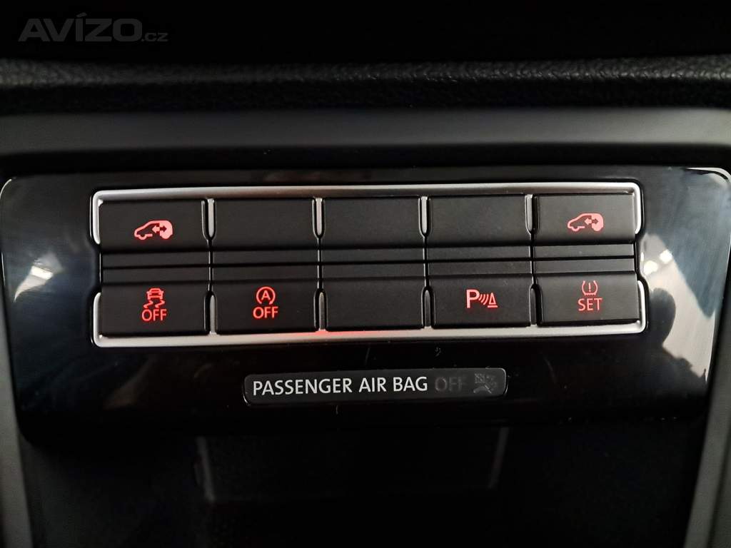 Foto inzerátu VW Sharan 2.0 TDI BMT