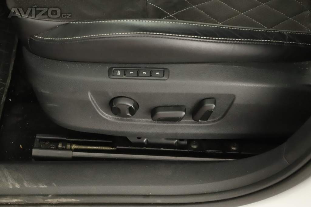 Foto inzerátu Skoda Superb 2.0 TDI