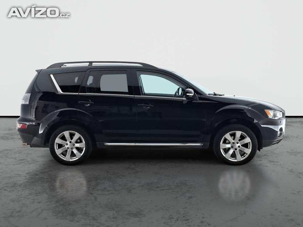 Foto inzerátu Mitsubishi Outlander 2.2 DI-D