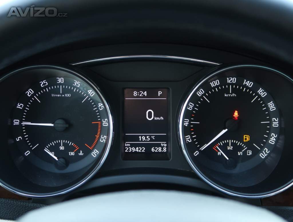 Foto inzerátu Skoda Superb 2.0 TDI