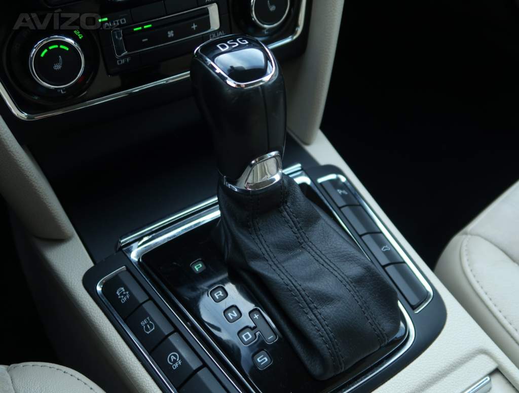 Foto inzerátu Skoda Superb 2.0 TDI