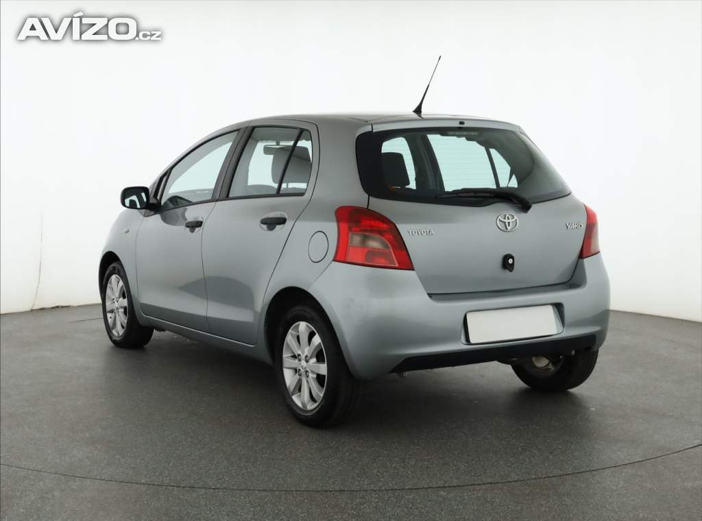 Foto inzerátu Toyota Yaris 1.3