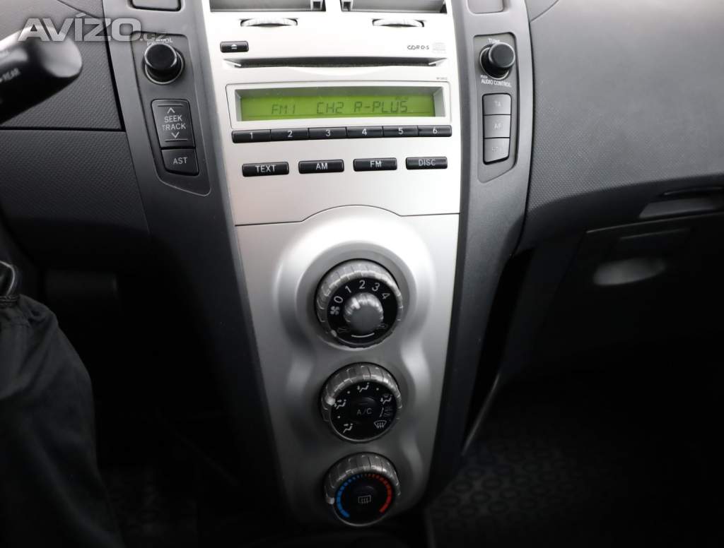 Foto inzerátu Toyota Yaris 1.3
