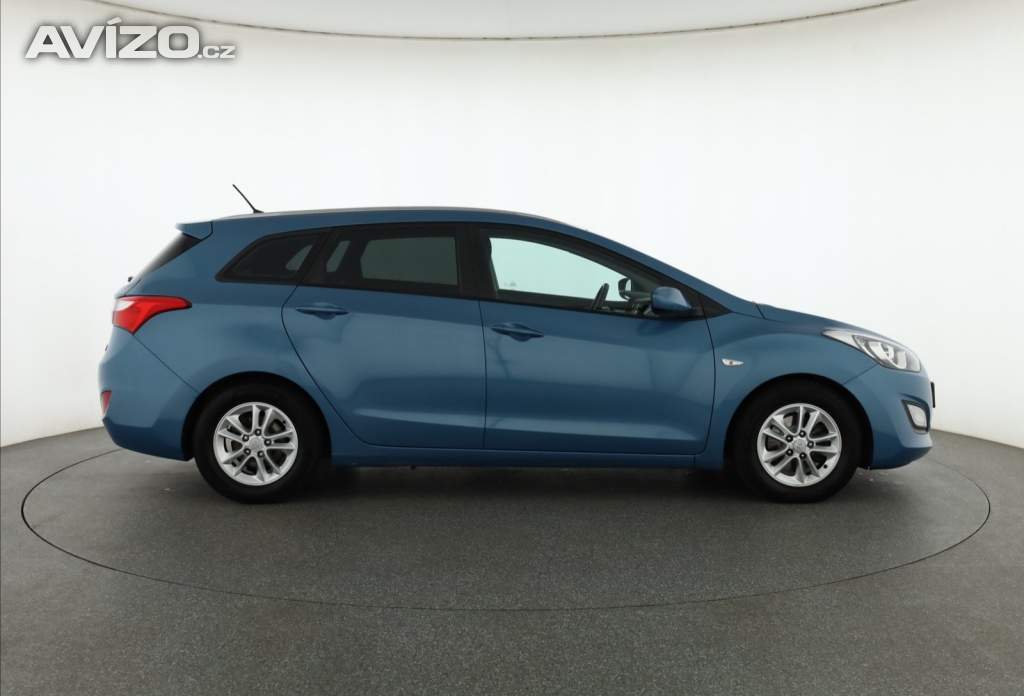 Foto inzerátu Hyundai i30 1.6 MPI