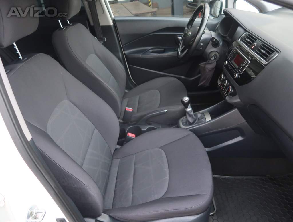 Foto inzerátu Kia Rio 1.25 CVVT