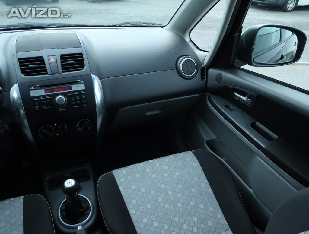 Foto inzerátu Suzuki SX4 1.6 VVT