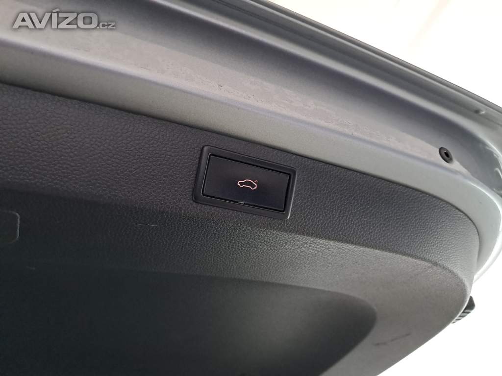 Foto inzerátu Skoda Karoq 2.0 TDI