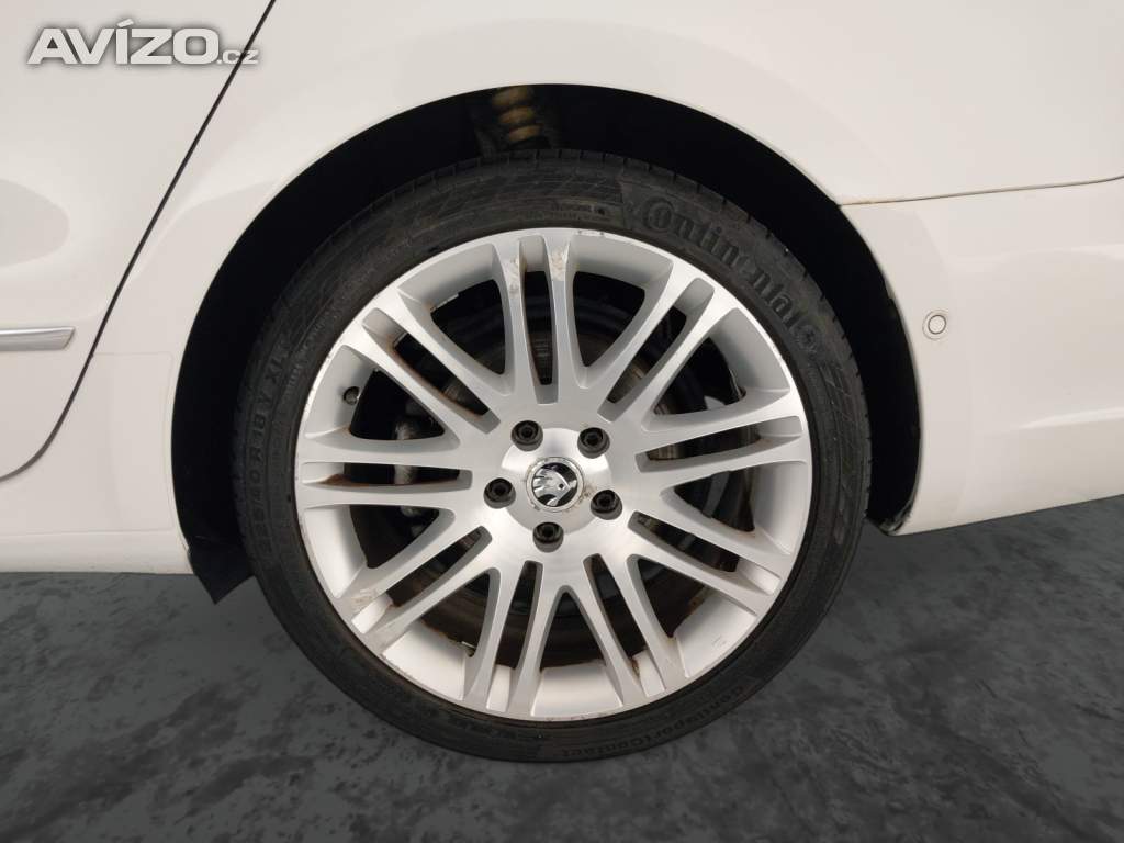 Foto inzerátu Skoda Superb 2.0 TDI