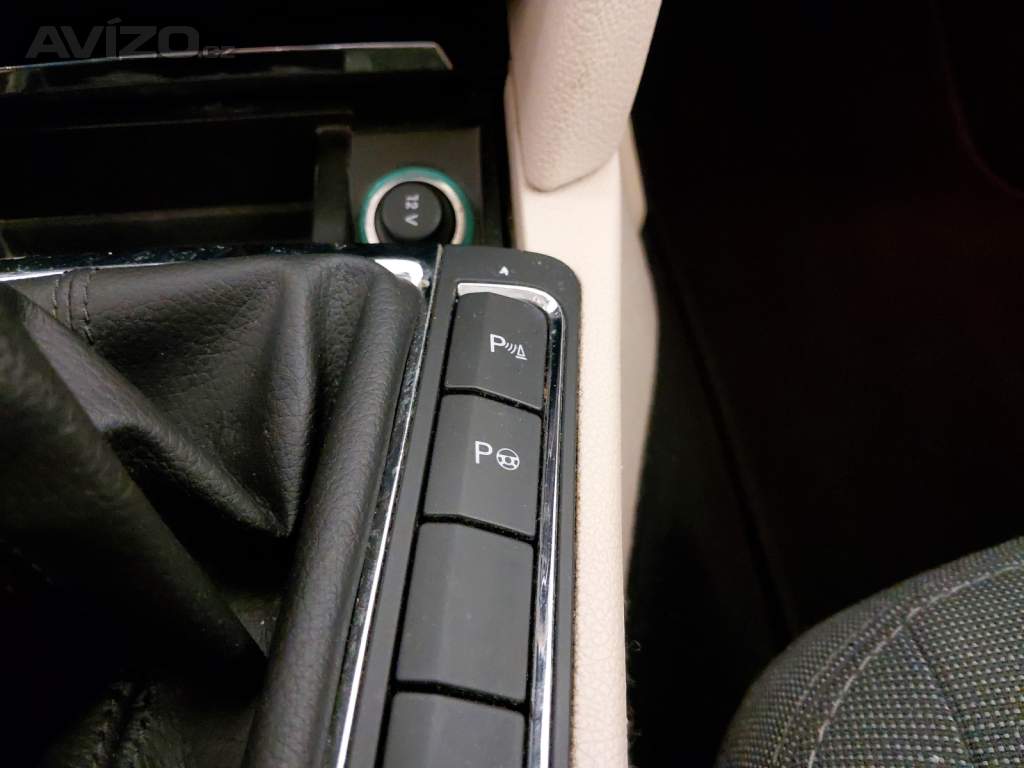 Foto inzerátu Skoda Superb 2.0 TDI