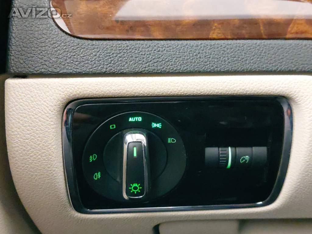 Foto inzerátu Skoda Superb 2.0 TDI