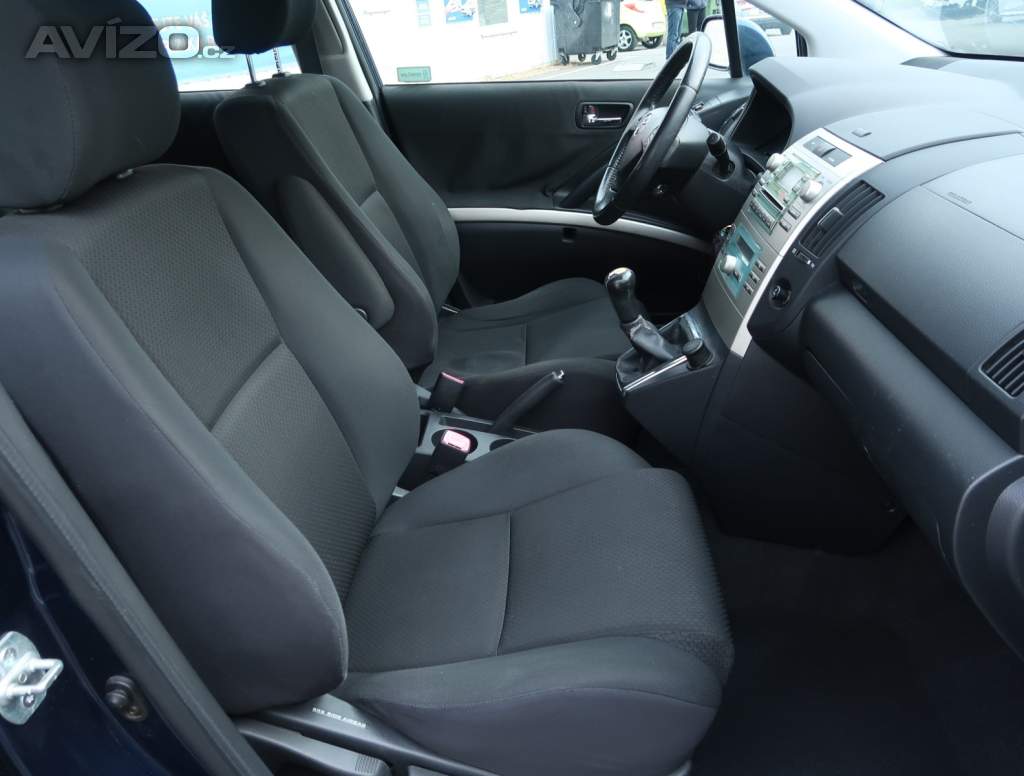 Foto inzerátu Toyota Corolla Verso 1.8