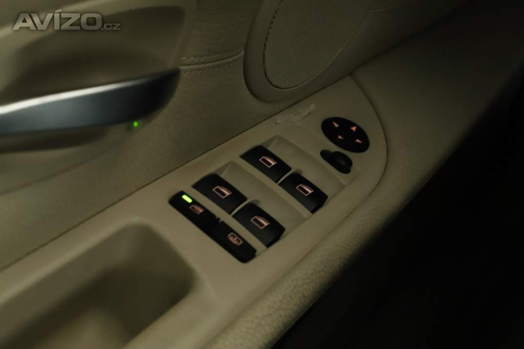 Foto inzerátu BMW 5 525d