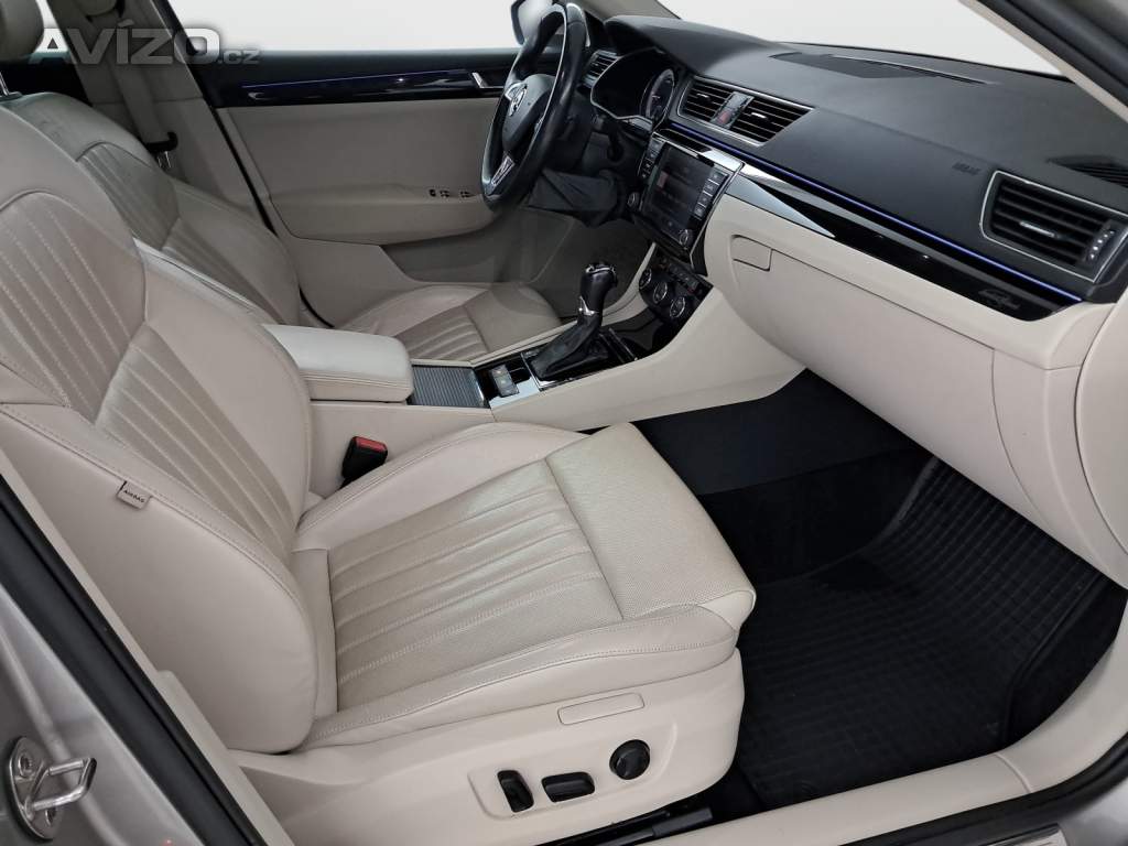 Foto inzerátu Skoda Superb 2.0 TDI 4x4