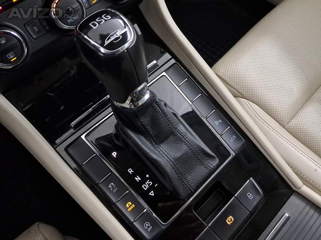 Foto inzerátu Skoda Superb 2.0 TDI 4x4