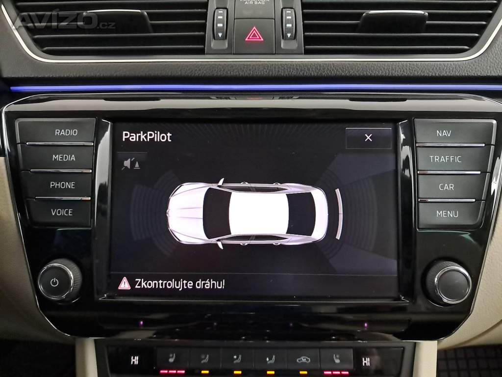 Foto inzerátu Skoda Superb 2.0 TDI 4x4