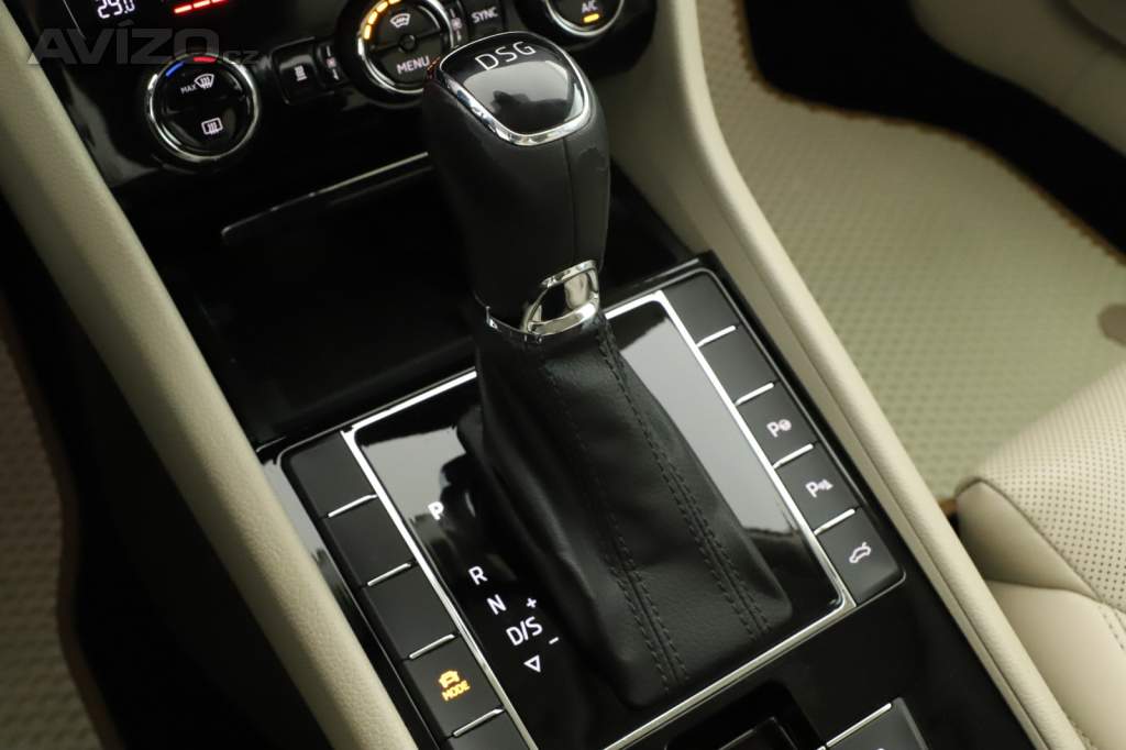 Foto inzerátu Skoda Superb 2.0 TDI