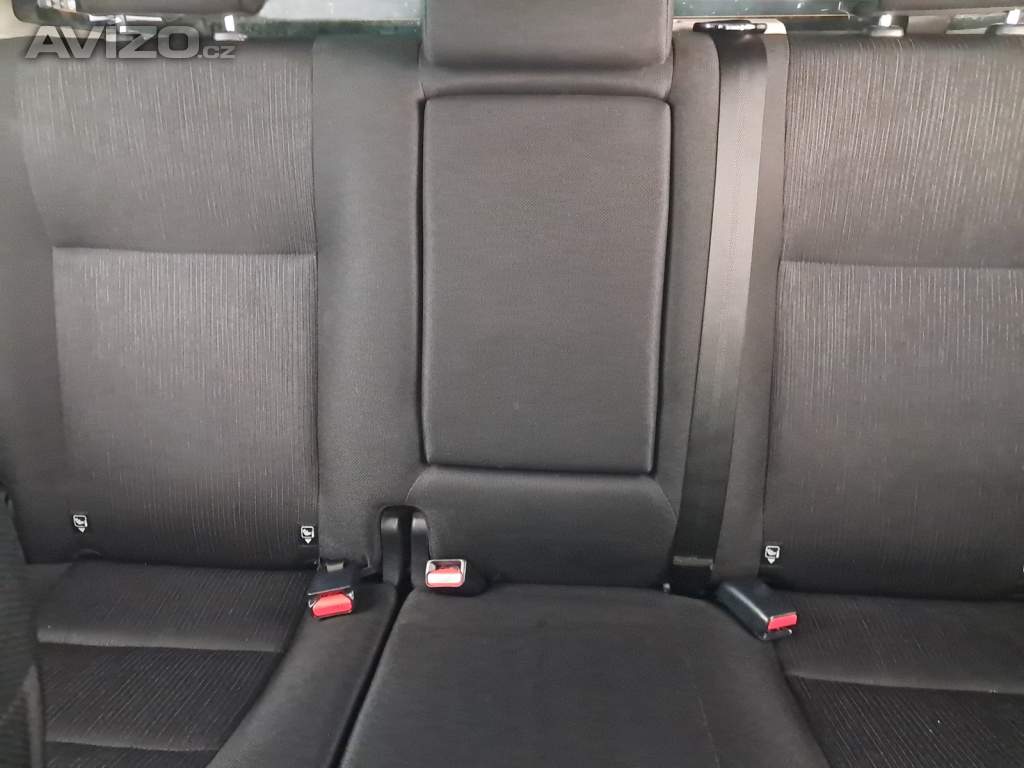 Foto inzerátu Toyota Hilux 2.4 D-4D