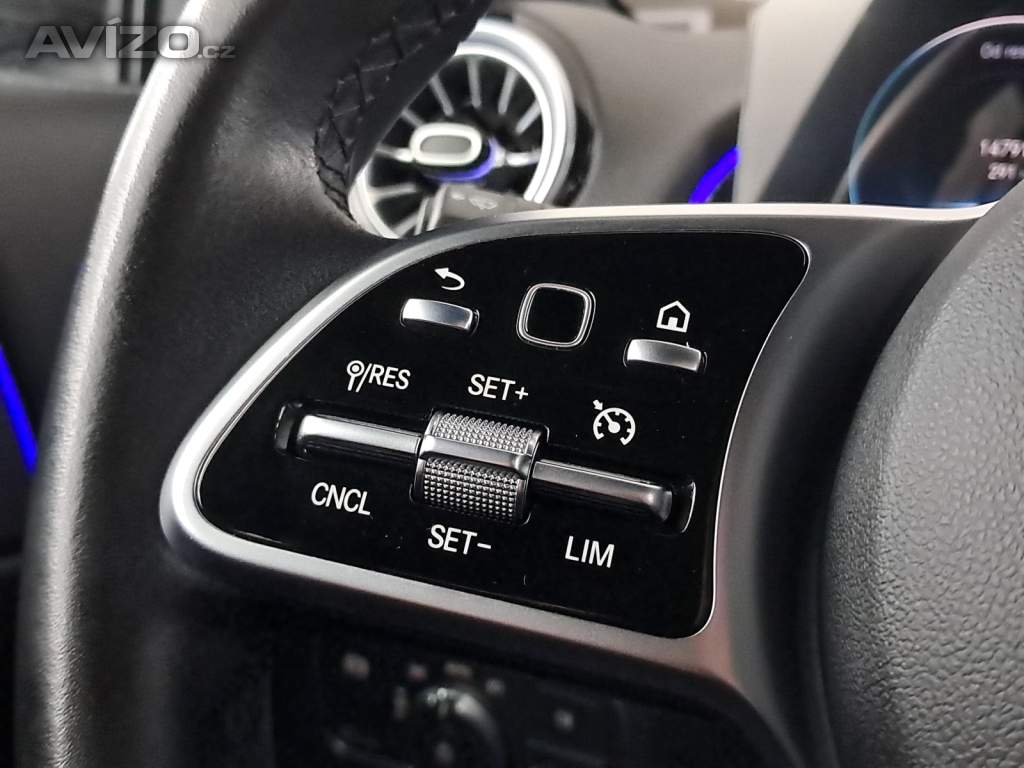 Foto inzerátu Mercedes GLB GLB 200 d 4MATIC