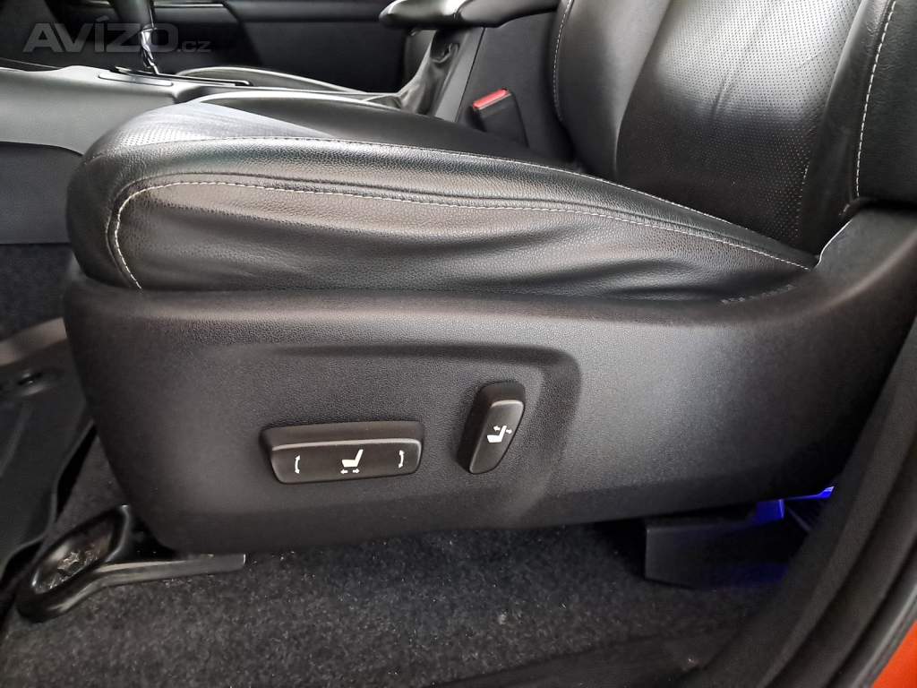 Foto inzerátu Toyota Hilux 2.4 D-4D
