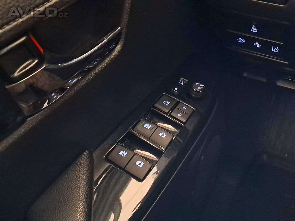Foto inzerátu Toyota Hilux 2.4 D-4D
