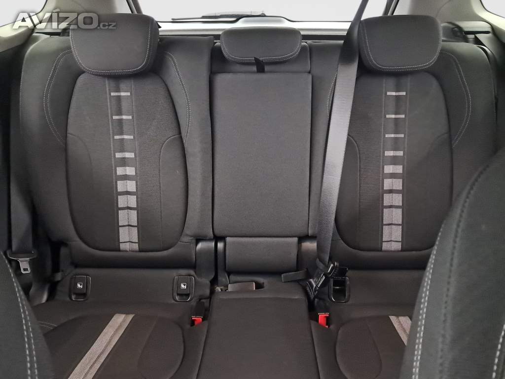 Foto inzerátu BMW X1 sDrive18i