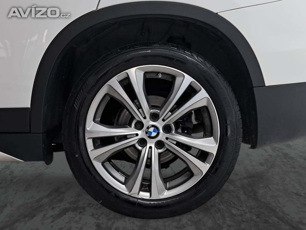 Foto inzerátu BMW X1 sDrive18i