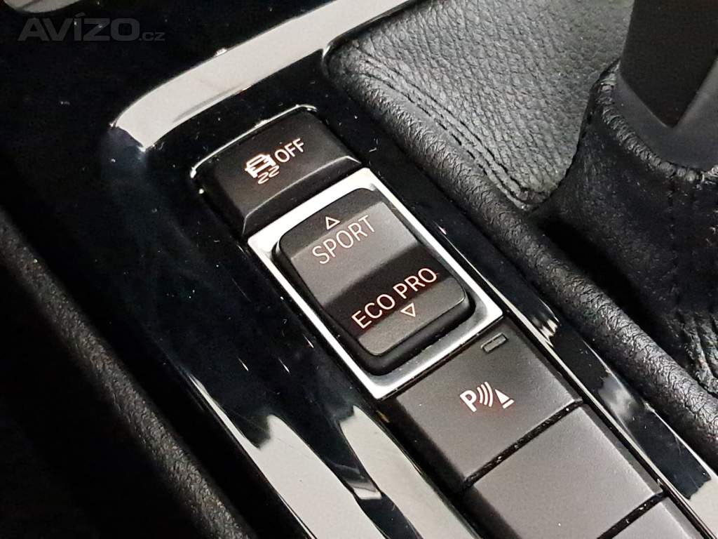Foto inzerátu BMW X1 sDrive18i
