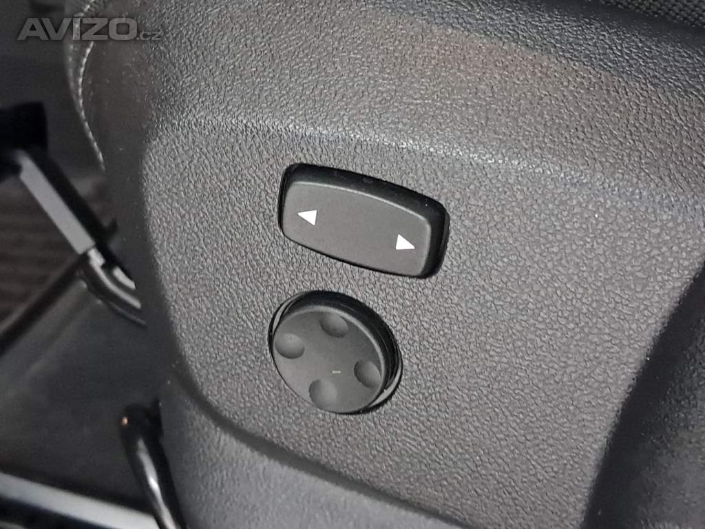 Foto inzerátu BMW X1 sDrive18i