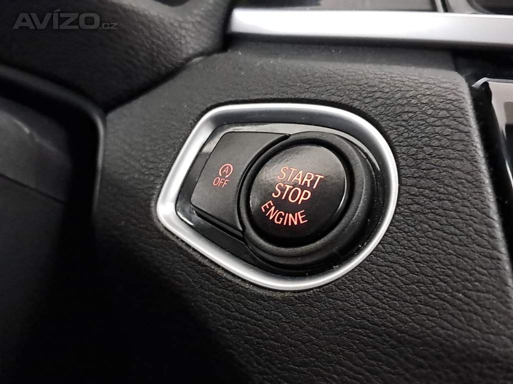 Foto inzerátu BMW X1 sDrive18i