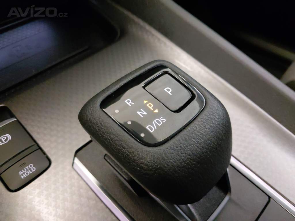 Foto inzerátu Nissan Qashqai 1.3 DIG-T MHEV