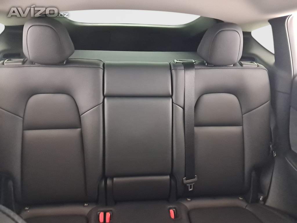 Foto inzerátu Tesla Model Y Long Range AWD 79kWh