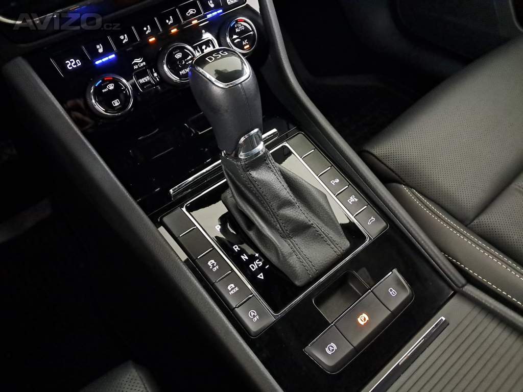 Foto inzerátu Skoda Superb 2.0 TDI