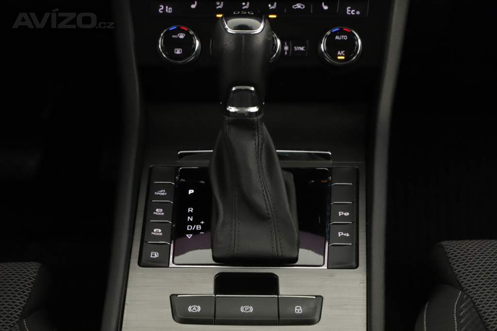 Foto inzerátu Skoda Superb iV 1.4 TSI PHEV