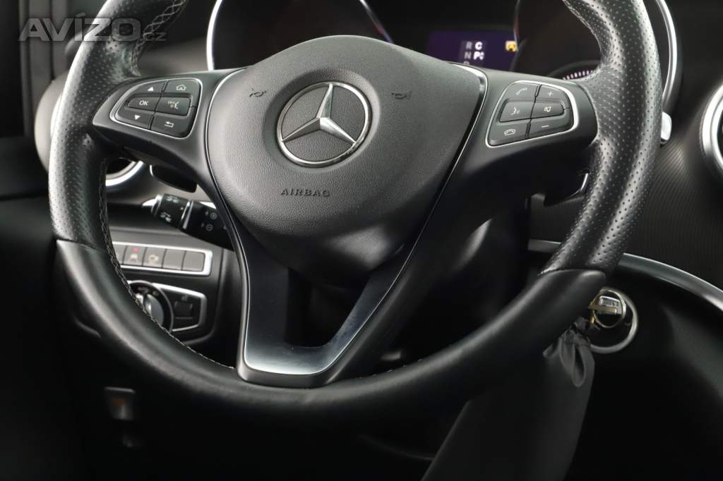 Foto inzerátu Mercedes V 250 d 4MATIC