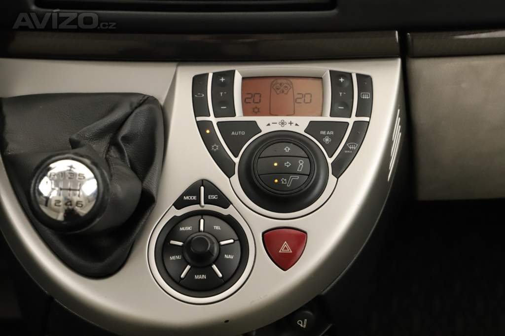 Foto inzerátu Peugeot 807 2.0 HDI