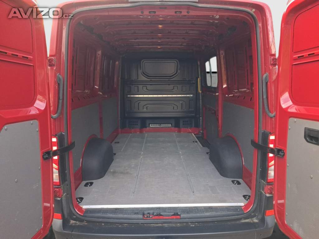 Foto inzerátu VW Crafter 2.0 TDI
