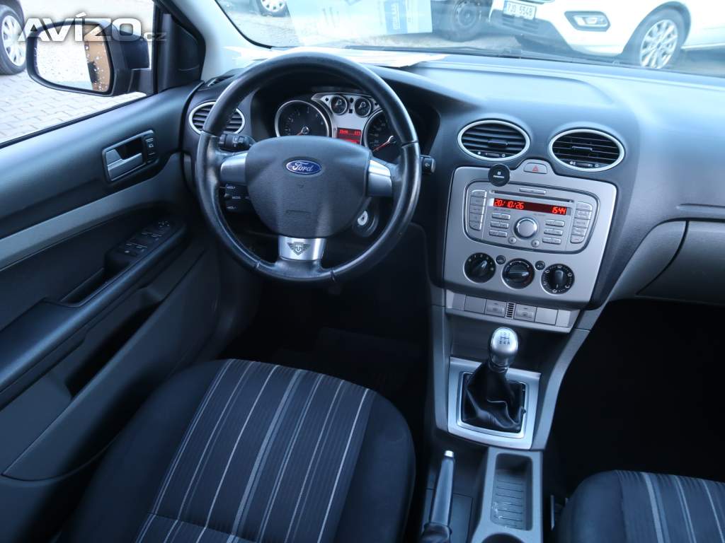 Foto inzerátu Ford Focus 1.6 16V