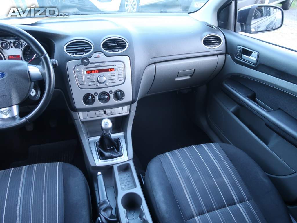 Foto inzerátu Ford Focus 1.6 16V