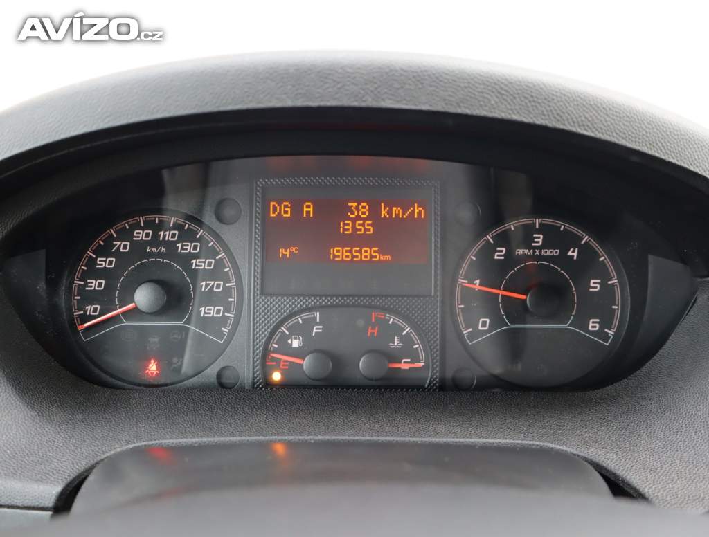 Foto inzerátu Citroen Jumper 2.0 BlueHDi