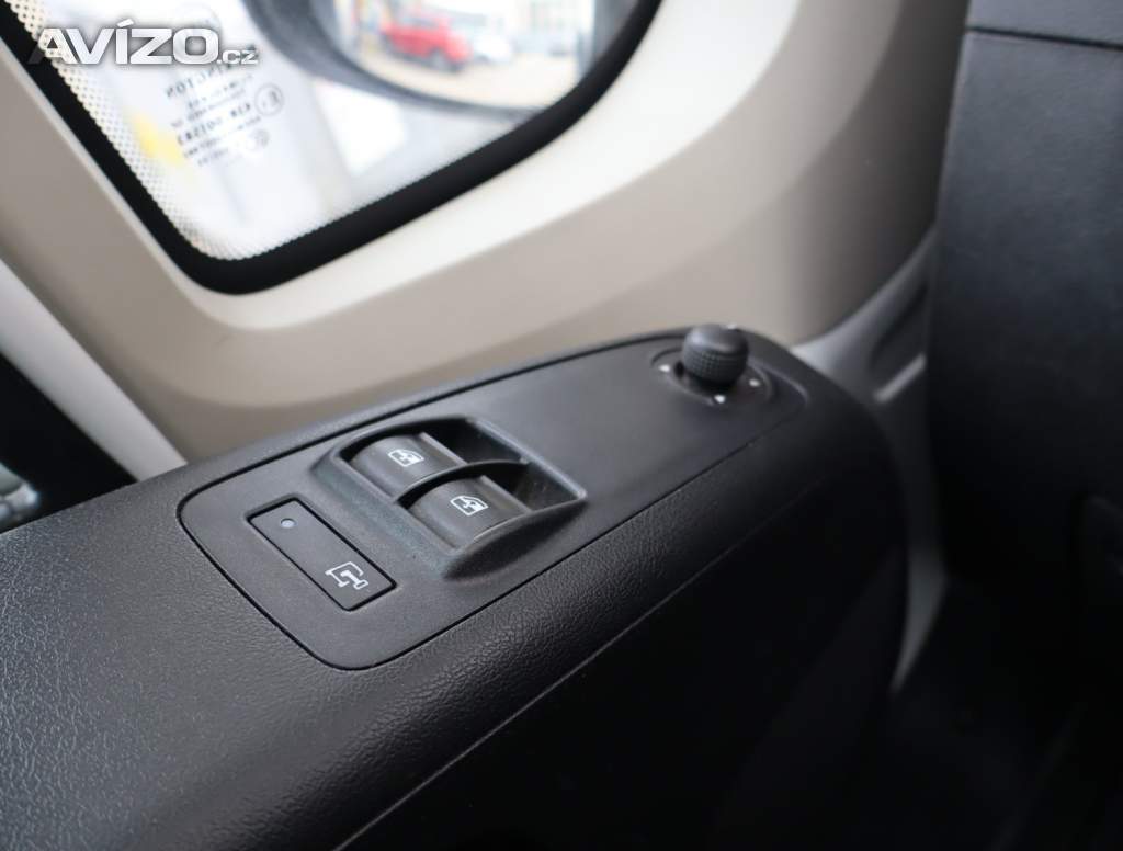 Foto inzerátu Citroen Jumper 2.0 BlueHDi