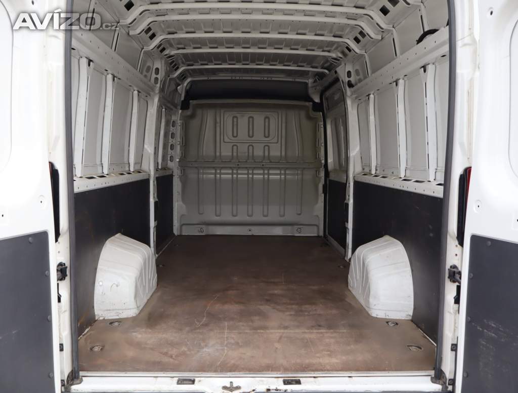 Foto inzerátu Citroen Jumper 2.0 BlueHDi