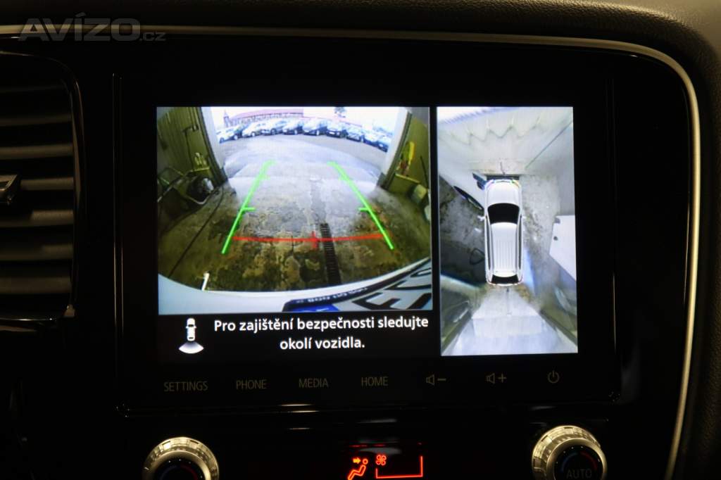 Foto inzerátu Mitsubishi Outlander 2.4 PHEV