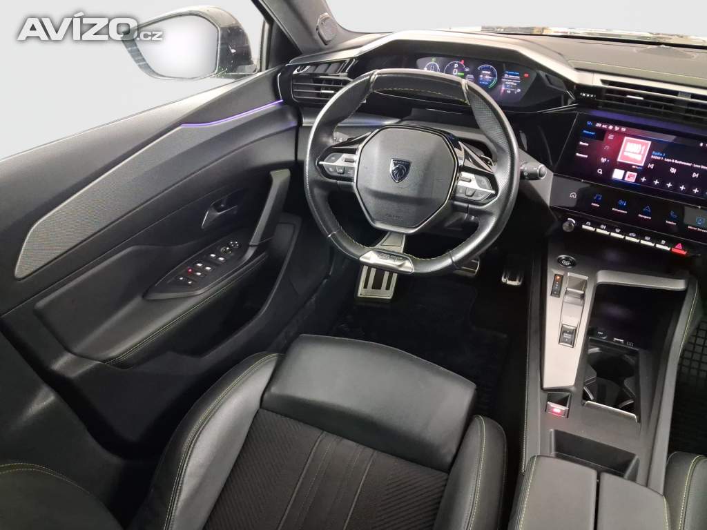 Foto inzerátu Peugeot 308 Hybrid 180