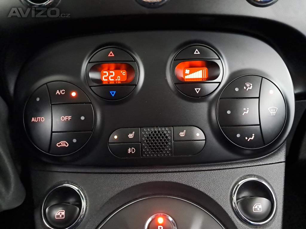 Foto inzerátu Fiat 500e 24 kWh