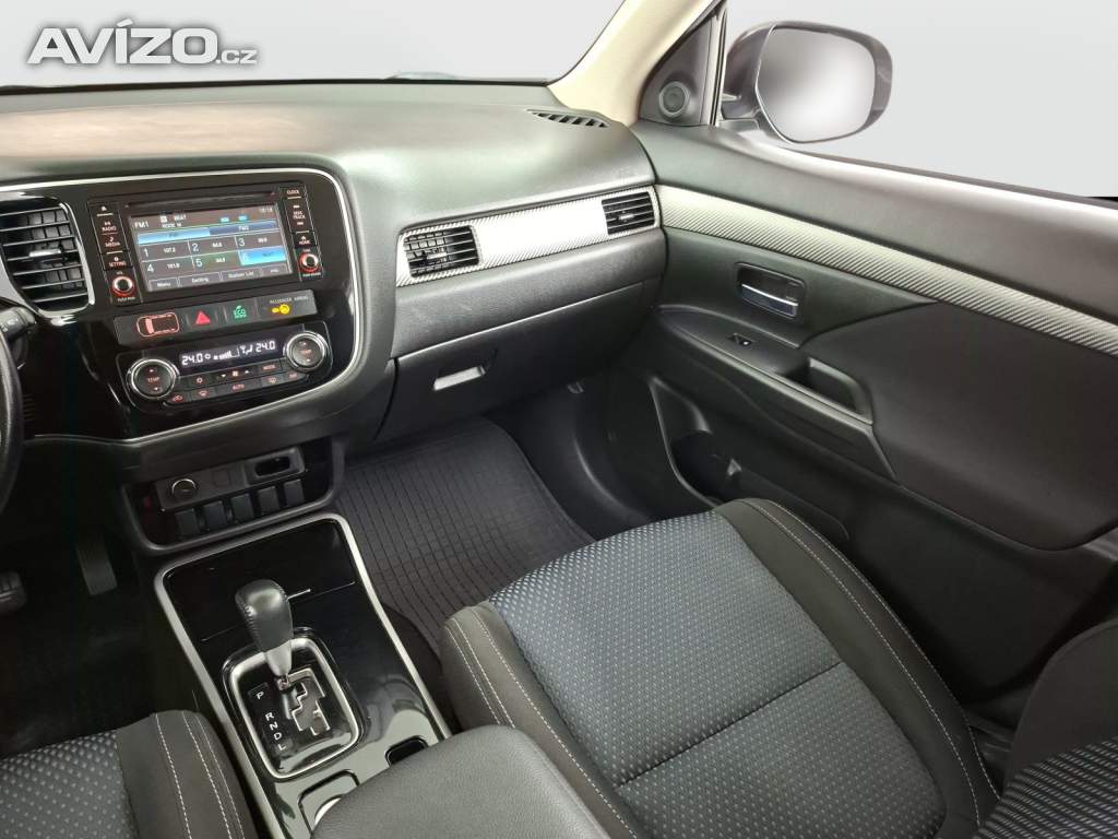 Foto inzerátu Mitsubishi Outlander 2.2 DI-D