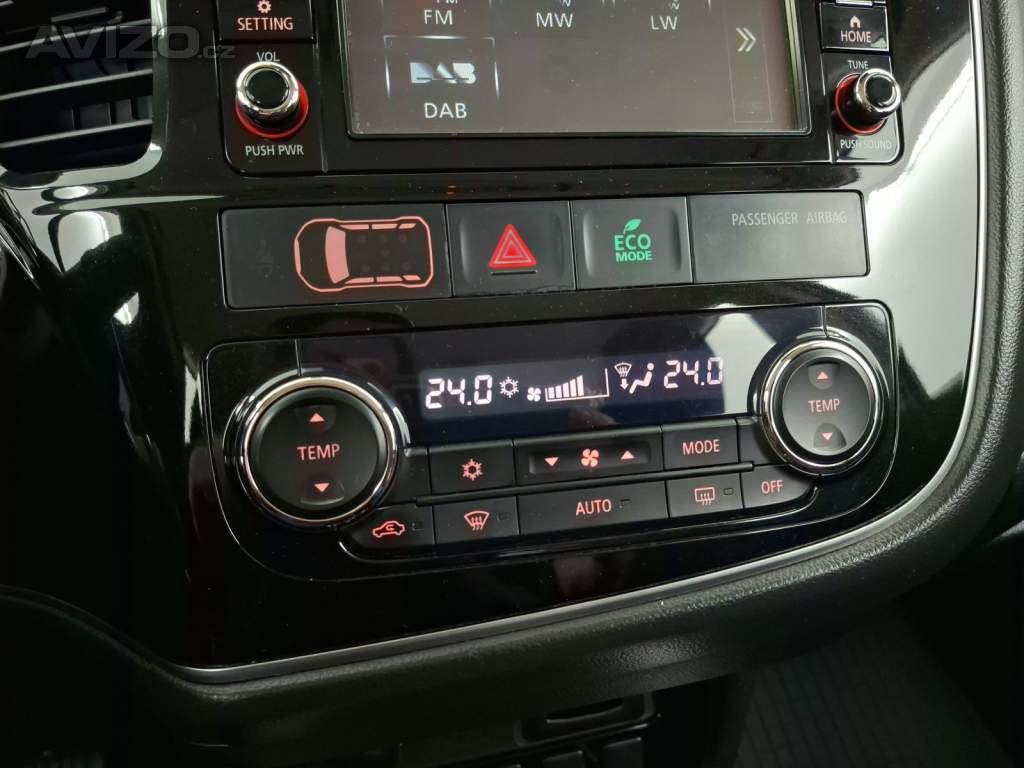 Foto inzerátu Mitsubishi Outlander 2.2 DI-D
