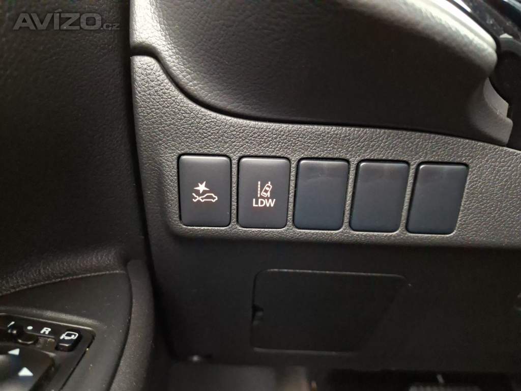 Foto inzerátu Mitsubishi Outlander 2.2 DI-D