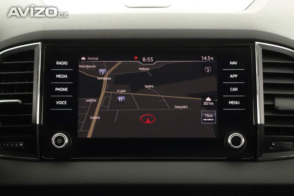 Foto inzerátu Skoda Karoq 1.6 TDI